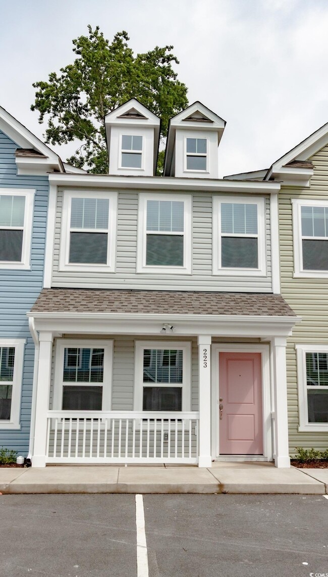 Foto del edificio - 223 Crescent Wy