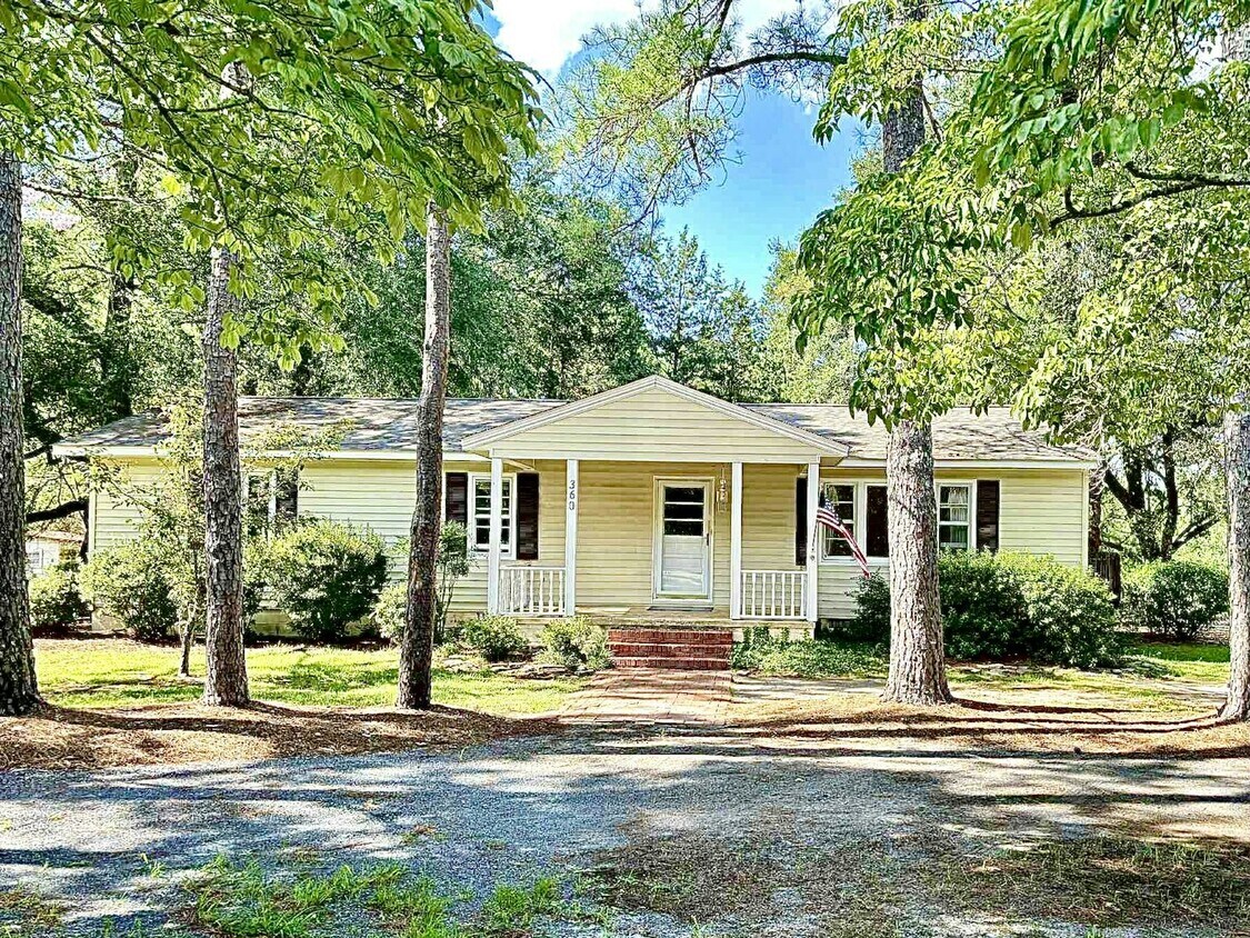 Primary Photo - 360 Aiken Rd