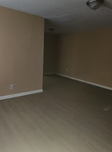 Building Photo - 13965 Superior Rd