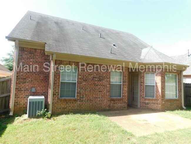 Building Photo - 10080 Cross Ridge Rd