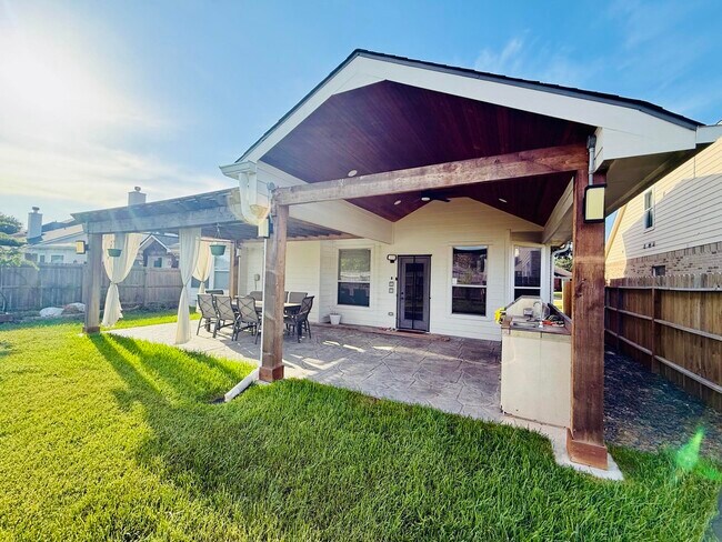 Foto del edificio - 20523 Naples Terrace Ln
