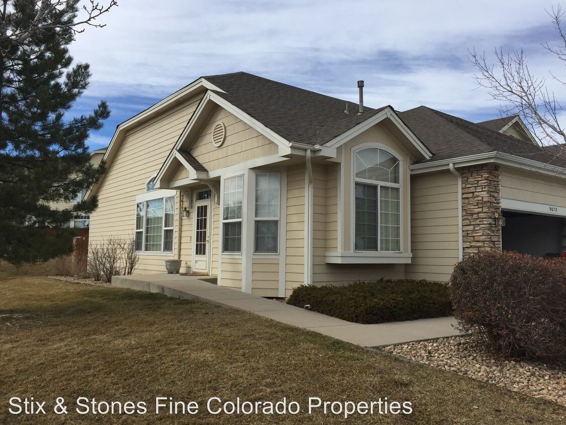 Primary Photo - 9072 W Phillips Dr