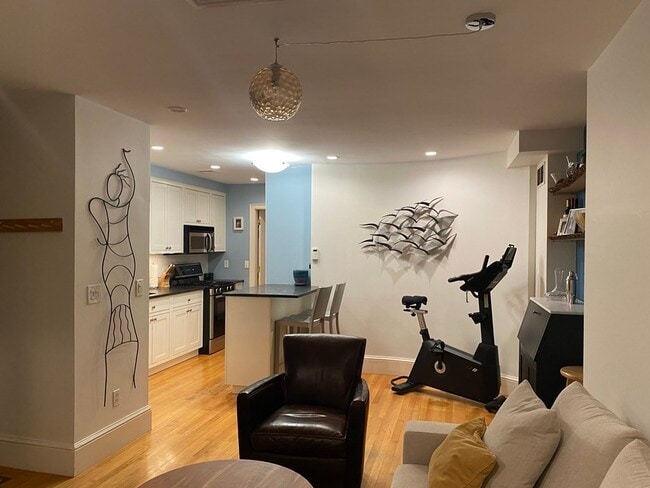 Foto del edificio - 89 Warren Ave