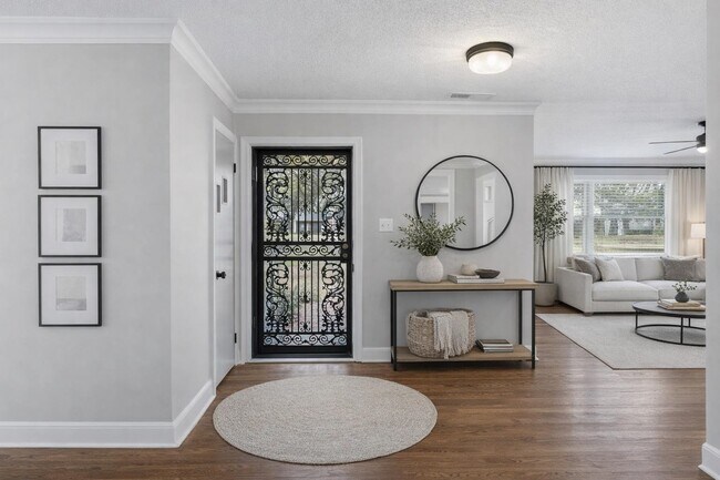 Foto del edificio - 4573 Charleswood Ave