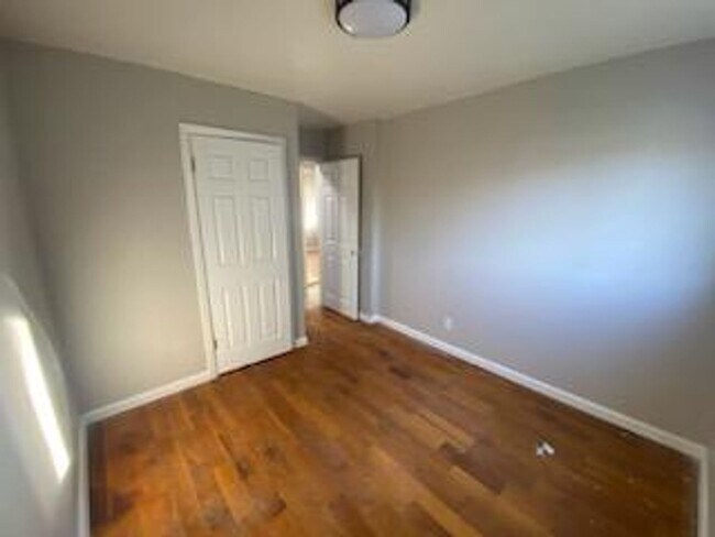 Foto del edificio - 1704-1706 Harrison St (J&amp;L)