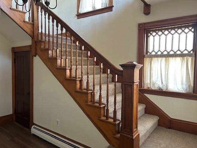 Building Photo - 47 Main St