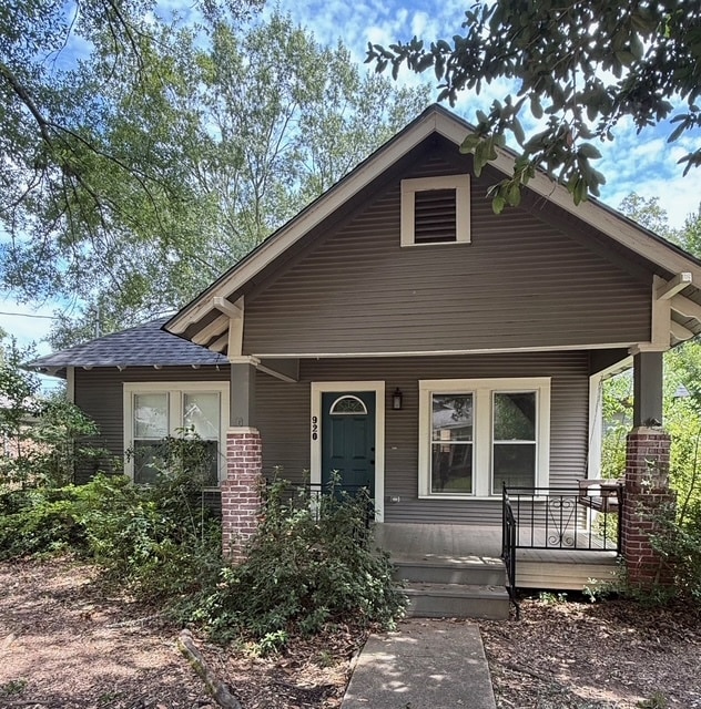 Building Photo - 920 Ferguson St