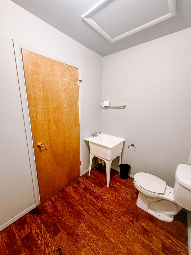 Foto del edificio - Charming single-level home nestled on Dillon's east side.