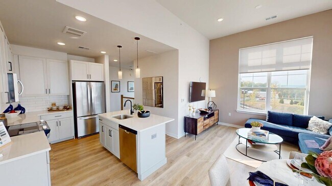 Building Photo - The Villas at Woodmont Valley