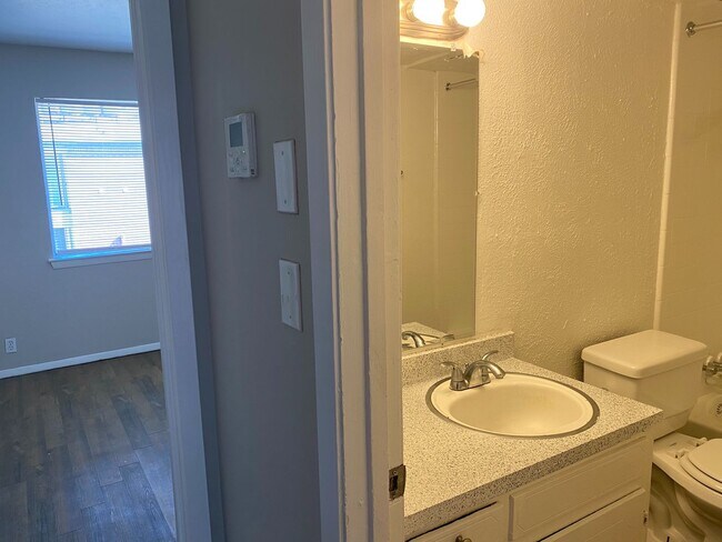 Foto del interior - Monarch Court