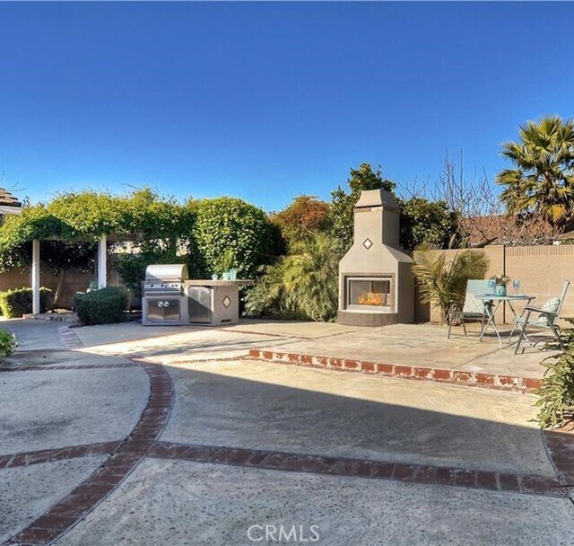 Building Photo - 9803 La Arena Cir
