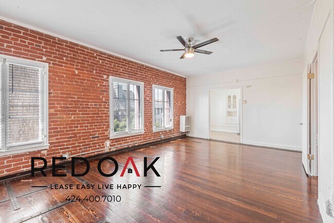 Foto del edificio - 854 S Oxford Ave