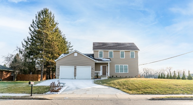 Foto del edificio - 4487 Straight Arrow Rd