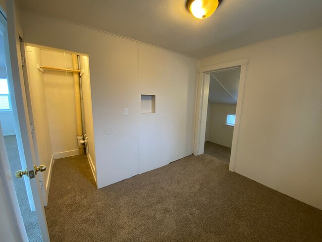 Foto del edificio - 315 W 19th St