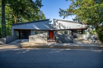 Building Photo - 4300 SW Hewett Blvd