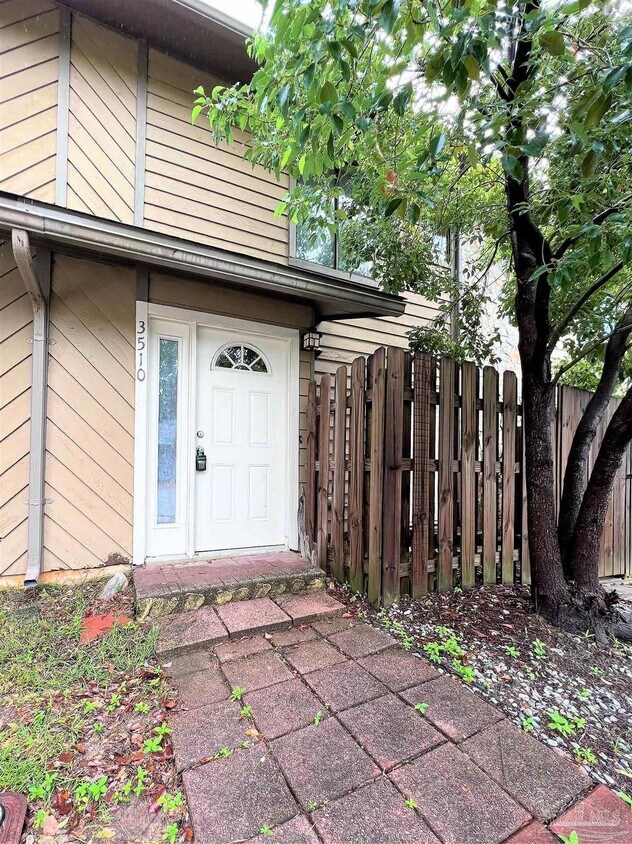 Foto principal - 3510 Parkwood Ave