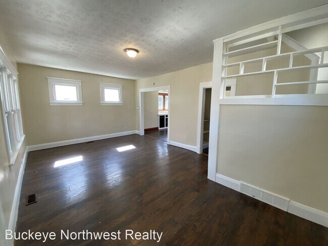 Building Photo - 3 br, 1 bath House - 3543 Hoiles Ave