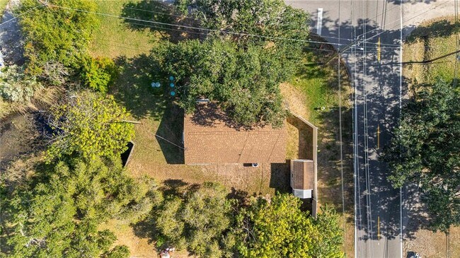 Foto del edificio - 8623 Parkway Cir