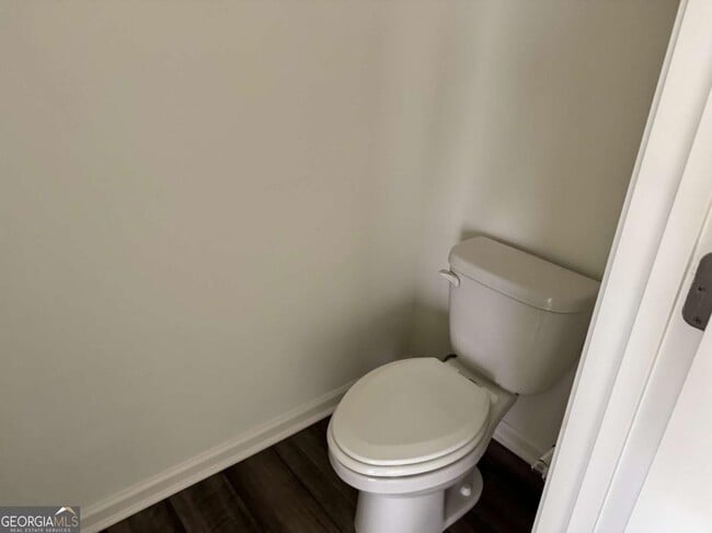 Building Photo - 1051 Paddington Dr