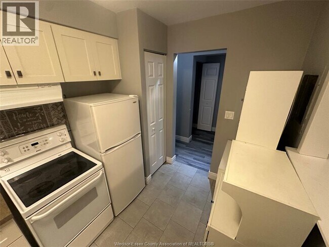 Building Photo - 2490 Rivard Ave