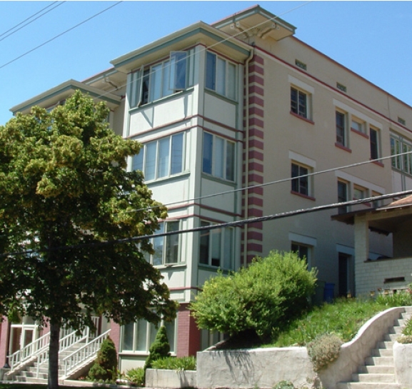 Building Photo - Peery Apartments