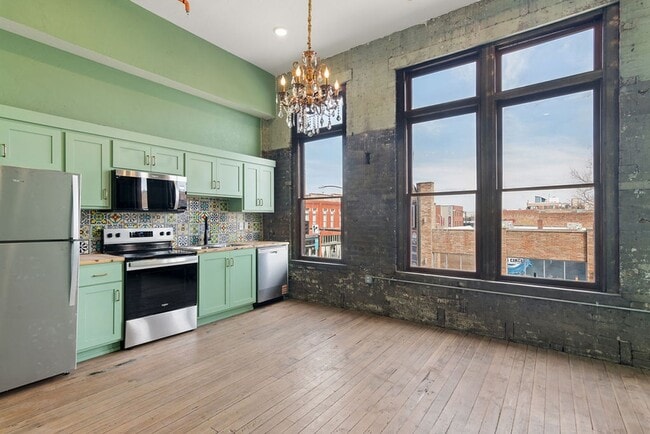 Foto del interior - 320 W Walnut St