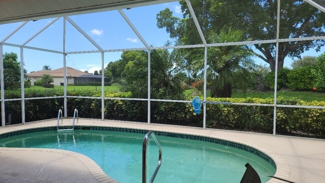 Building Photo - 8019 Preakness Ct