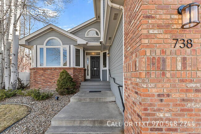 Foto del edificio - 738 Megan Ct