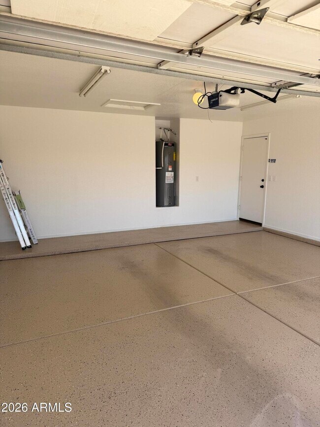 Building Photo - 3842 W Chama Dr