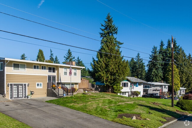 This row of split-level homes is typical sight in Alderwood Manor.