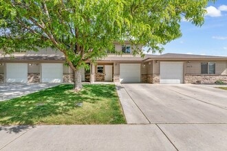 Building Photo - 2470 Brookwillow Loop