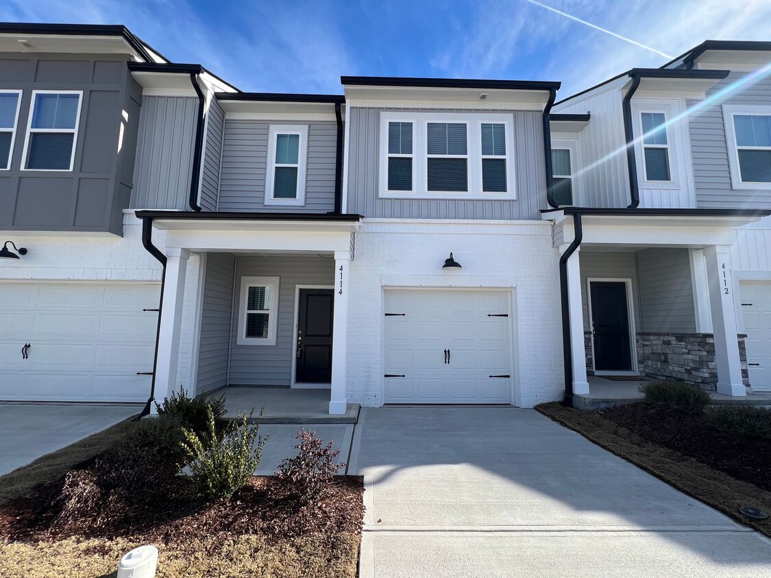 Primary Photo - New Construction 3BD, 2.5BA Durham Townhom...