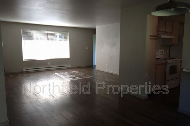 Foto del edificio - 12421 51st Ave SE