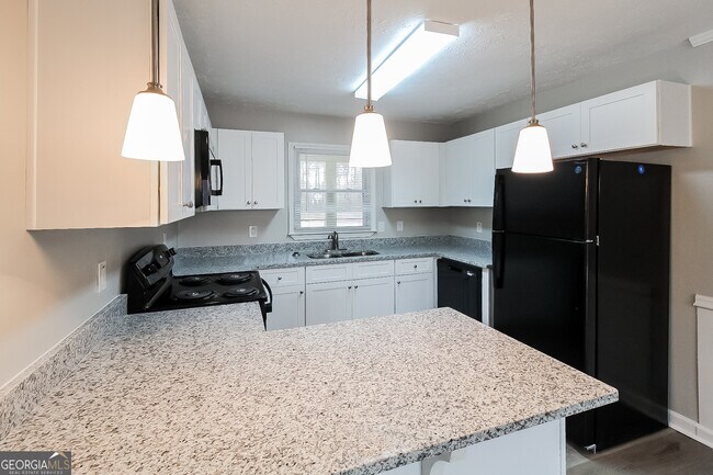 Building Photo - 6269 Cathedral Ln