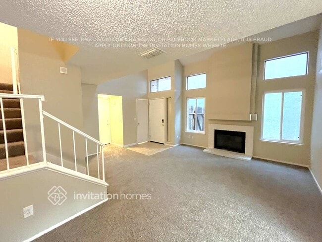 Building Photo - 2250 Sandcastle Way