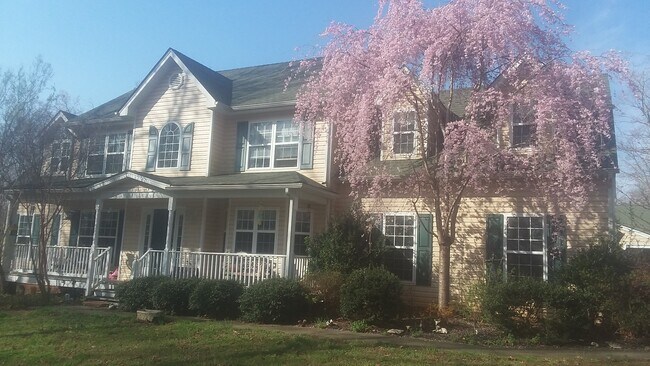 Foto del edificio - 18414 Deep Woods Ln