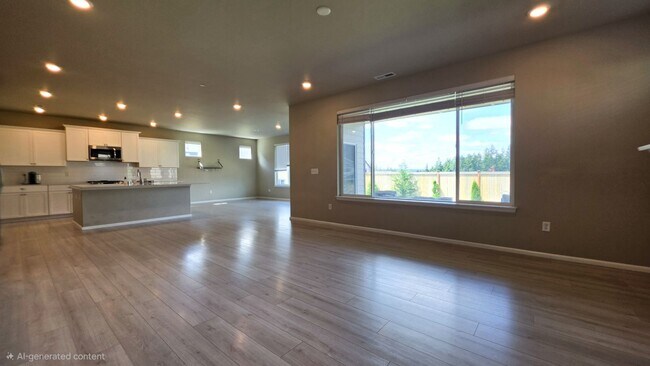 Building Photo - Bright & Beautiful 5 Bedroom 3 Bathroom