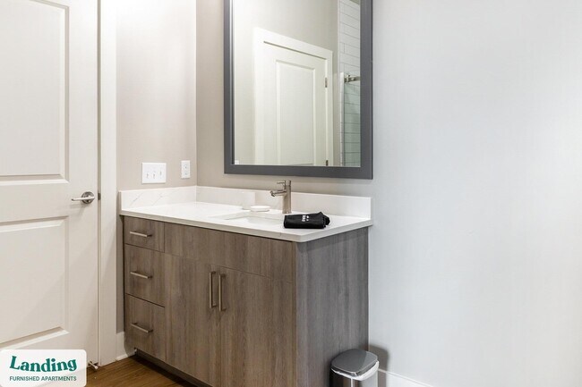 Building Photo - 10800 Colonial Gtwy Dr