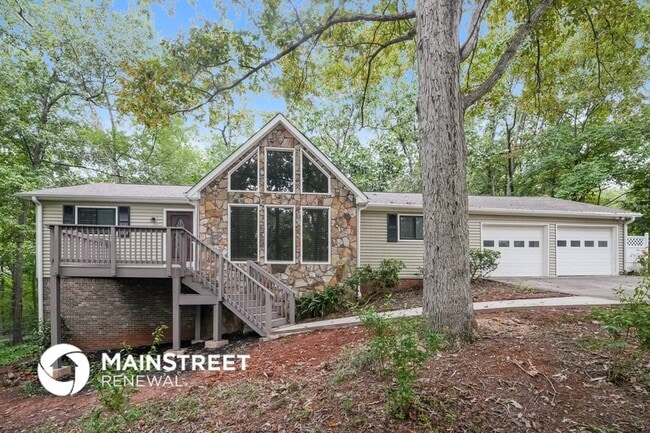 Building Photo - 153 Trickum Hills Dr