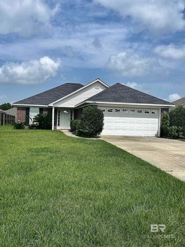 Building Photo - 13804 Trident Gum Ln