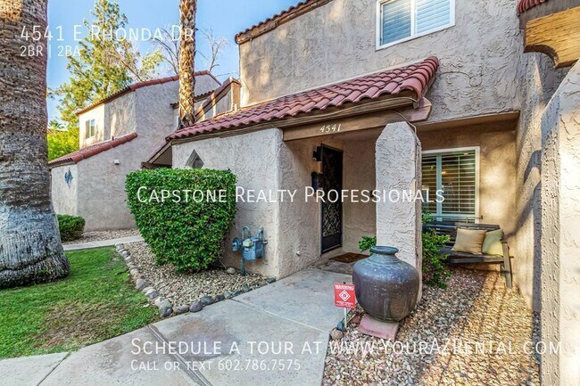 Building Photo - Charming 2-Bedroom, 1.5 Bathroom Townhome ...
