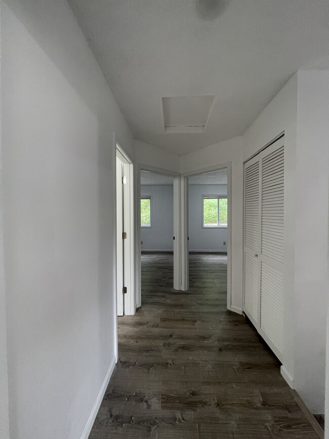 Foto del edificio - 8505 Cardiff Ln