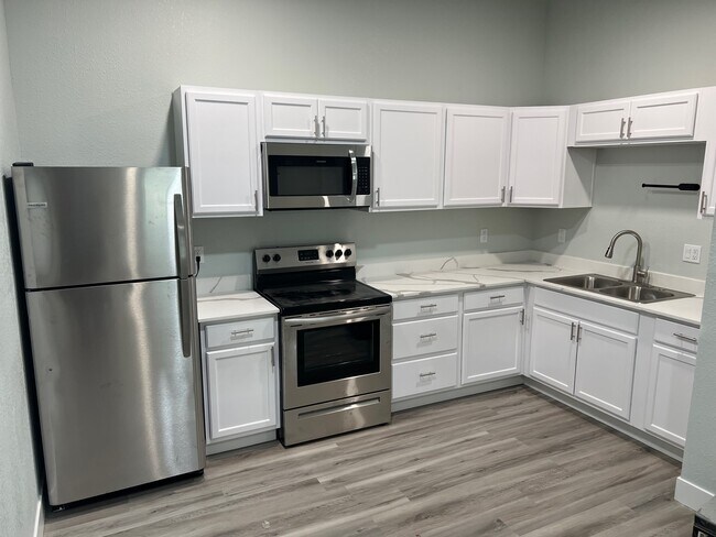 Foto del edificio - 1546 E 29th Ave