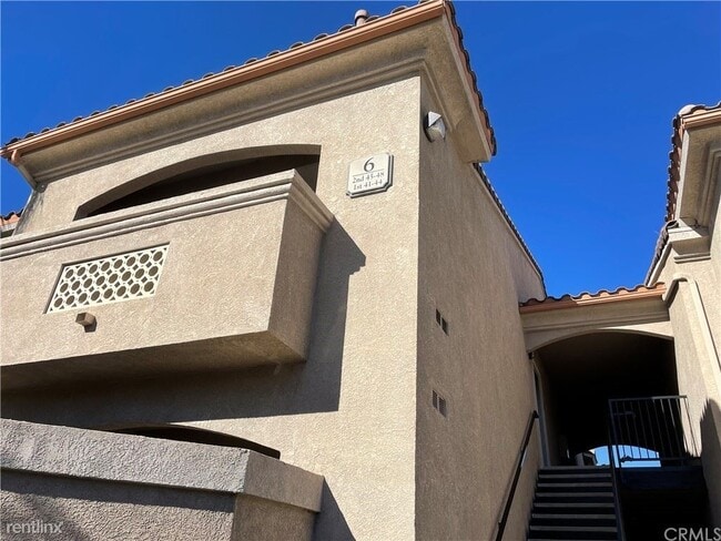 Building Photo - 2 br, 2 bath Condo - 375 Central Ave Unit 45
