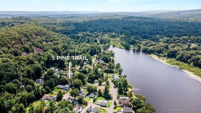 Foto del edificio - 5 Pine Trail
