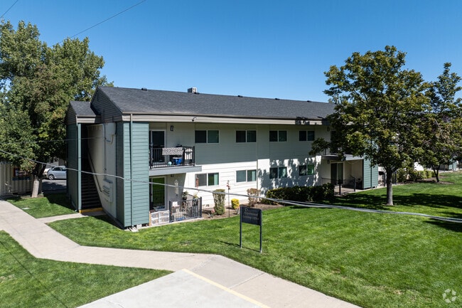 Foto del edificio - Aspenwood Apartments