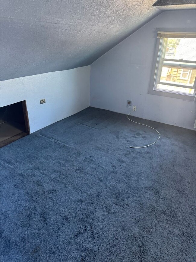 Building Photo - Great Home in Bethel-Danebo Neighborhood