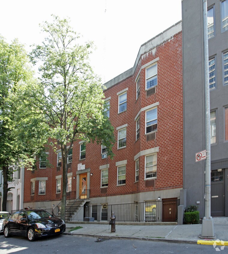 Building Photo - 33-35 St Felix St