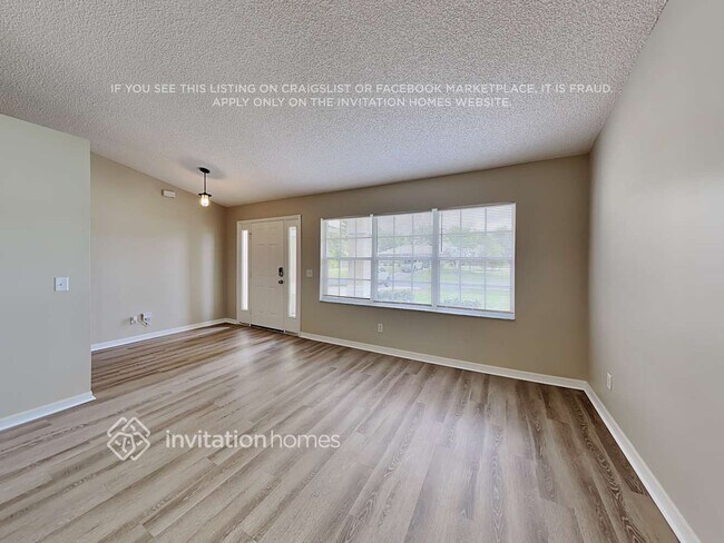 Building Photo - 1758 Van Allen Cir