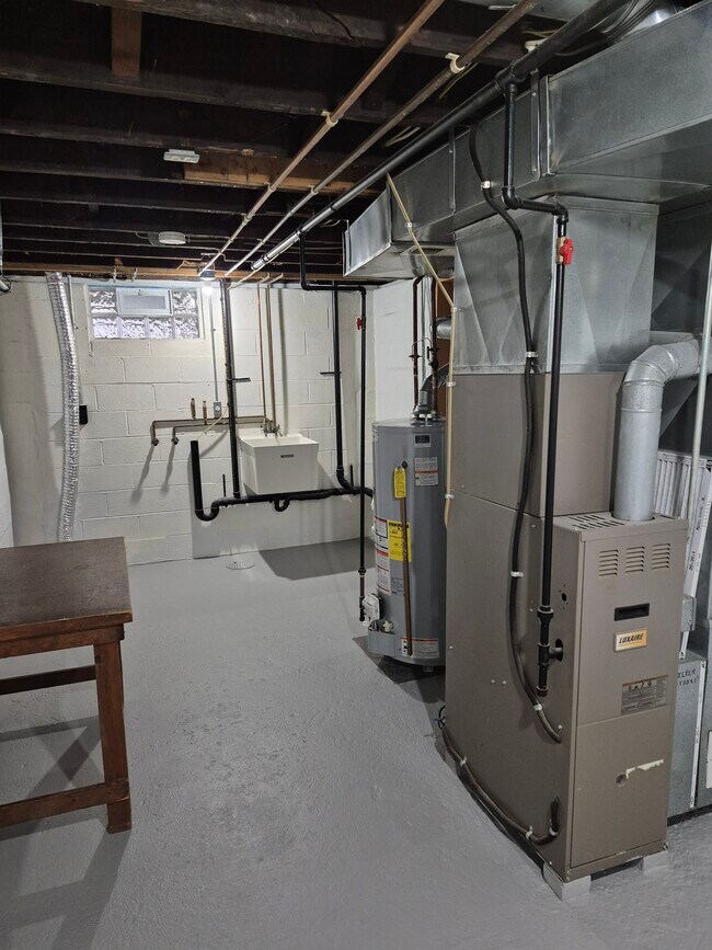 Foto del edificio - 1600 Tanner Ave SW